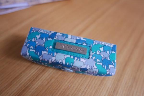 タイらしい象柄が可愛い！ジム・トンプソンの口紅ケース