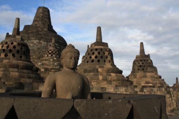 インドネシアの世界遺産ボロブドゥールとプランバナンで悠久の歴史に触れよう！
