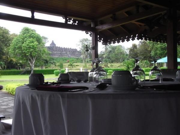 インドネシアの世界遺産ボロブドゥールとプランバナンで悠久の歴史に触れよう！