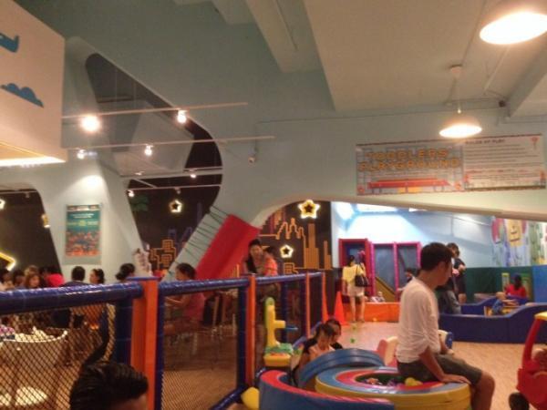 シンガポールの人気ファーマーズマーケット「パサベラ」