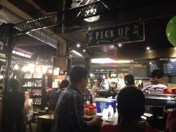 シンガポールの人気ファーマーズマーケット「パサベラ」