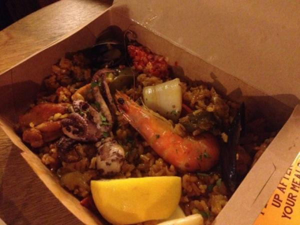 シンガポールの人気ファーマーズマーケット「パサベラ」