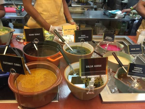 健康志向のビジネスマンに人気！シンガポールで人気のスローフードカフェ