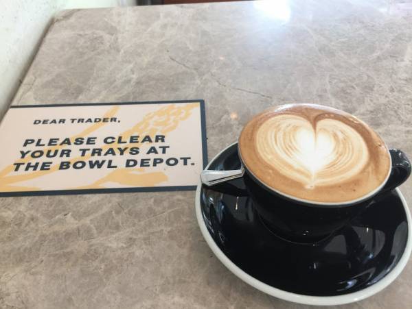 健康志向のビジネスマンに人気！シンガポールで人気のスローフードカフェ