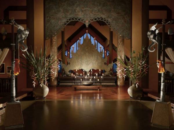 これからオンシーズンのタイの山リゾート、しかも象さんが一緒！