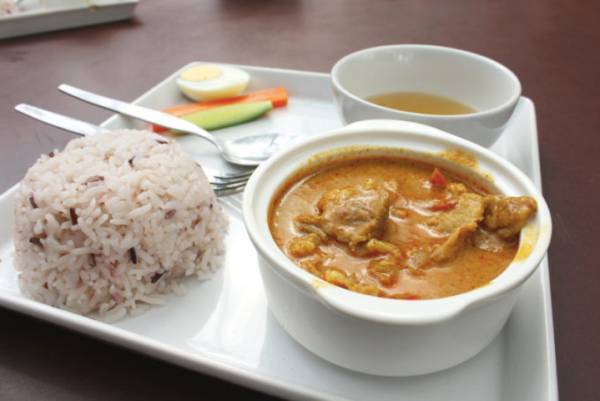 絶景を望む巨大なツリーハウスのカフェ「ザ・ジャイアント・チェンマイ」