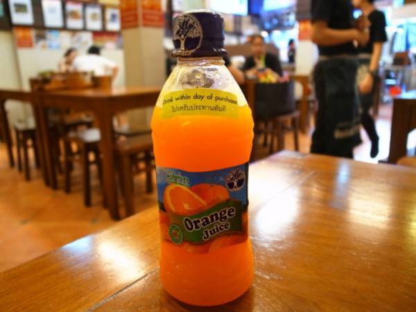 運河ボートで行くバンコクローカル散策！〜黄金の丘 参拝と絶品パッタイ〜