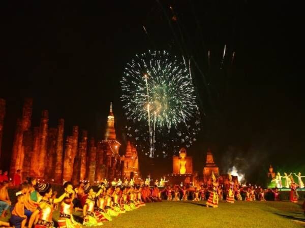 タイ灯篭流しの発祥「スコータイ・ロイクラトン＆キャンドル・フェスティバル2018」