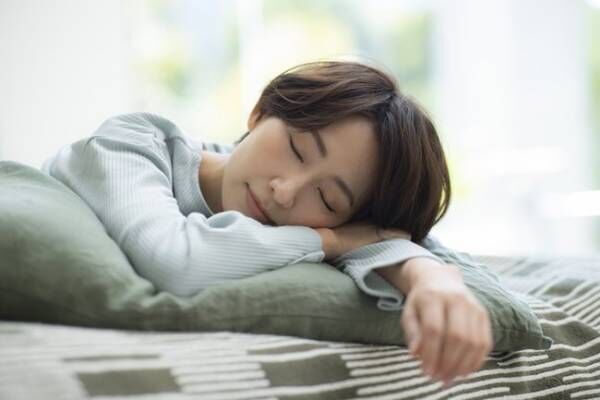 睡眠は時間より深さが大切！更年期症状を緩和する眠りワザ3選【医師監修】