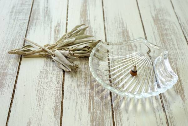 天然ハーブのお香でリラックス！「オーガニック ホワイトセージ インセンス」発売