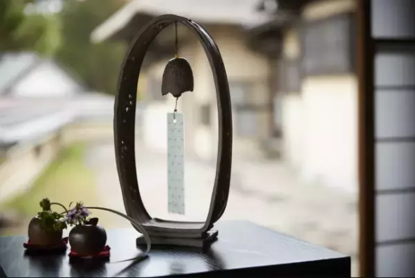 【青森】風鈴の音色で涼を感じる「きろかろ散歩」