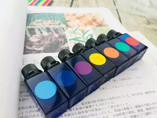 「カラーアロマセラピスト資格認定講座」でカラーアロマのスキルアップ