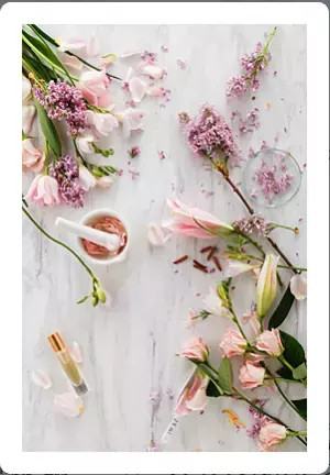 【博多】香りが続く「パフュームオイル」の専門店