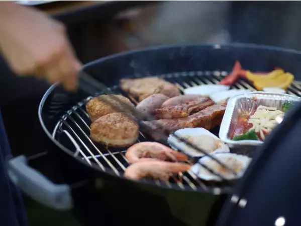 レイクサイドグランピングスポット「STAGEX高島」オープン