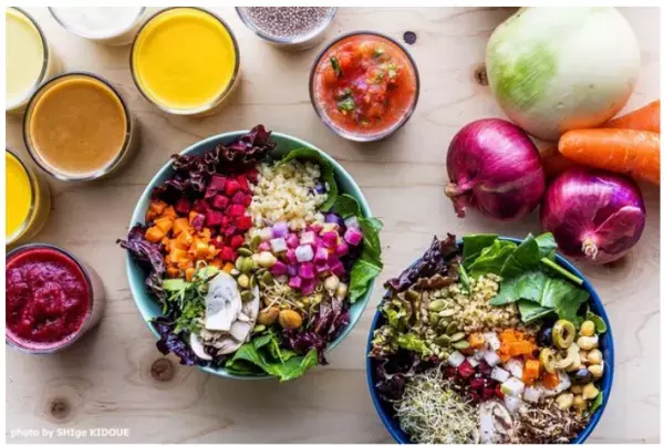 「朝ヨガ」に参加しておトクに朝食を食べよう