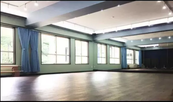 「朝ヨガ」に参加しておトクに朝食を食べよう