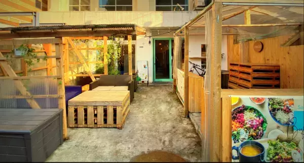 「朝ヨガ」に参加しておトクに朝食を食べよう