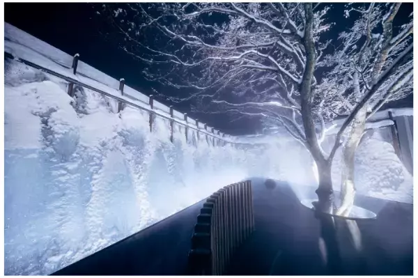 【青森】「氷瀑ライトアップツアー」が12月より実施