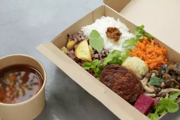 心豊かな暮らしを提案する複合ショップ「mumokuteki osaka」オープン