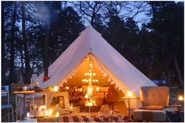 「桜の名所」でグランピング体験