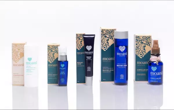 天然成分99％！肌にやさしい高保湿化粧水が新発売