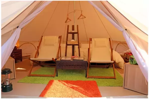 千葉県のアウトレットと「話題の農園リゾート」がコラボ！