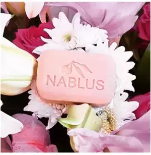 「ナーブルスソープ」が母の日限定ギフトセットを発売