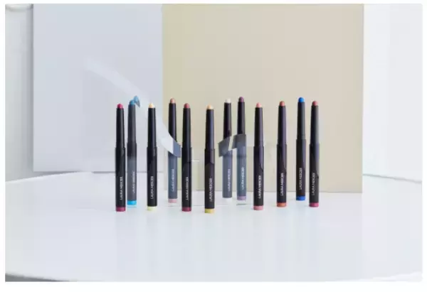 「河北裕介×ローラ メルシエ」がインスタライブ第2弾を配信