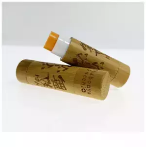 京都の老舗、名店とコラボした「リップクリーム」