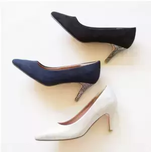 「履き心地」を追求したパンプスが新登場！