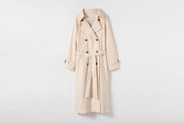 PRISTINEの秋の装い。オーガニックコットン製のトレンチコート2種が新登場