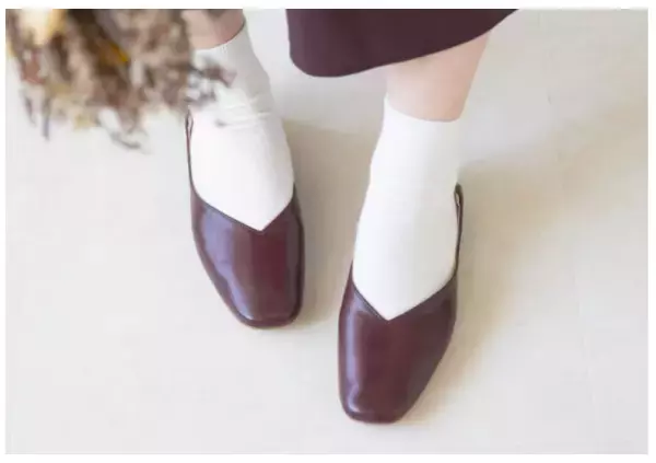 最近話題の「バブーシュ」に秋冬カラーが登場