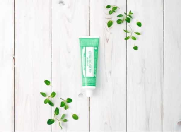 ドクターブロナーのオーガニック歯みがきに、スペアミントが仲間入り