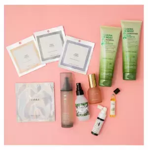 人気商品満載の「サマーキット」が先行予約をスタート