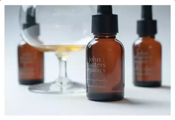 「Uber Eats」が化粧品のデリバリーをスタート！