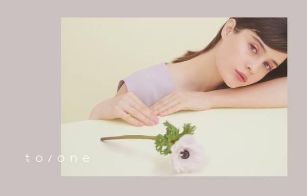 ナチュラル処方と高いUVカット機能を両立。「to／one」初の日焼け止め誕生