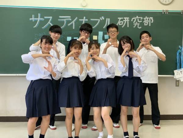 ファンケルが洗顔パウダーのボトルにSDGsへの目標達成をデザイン化