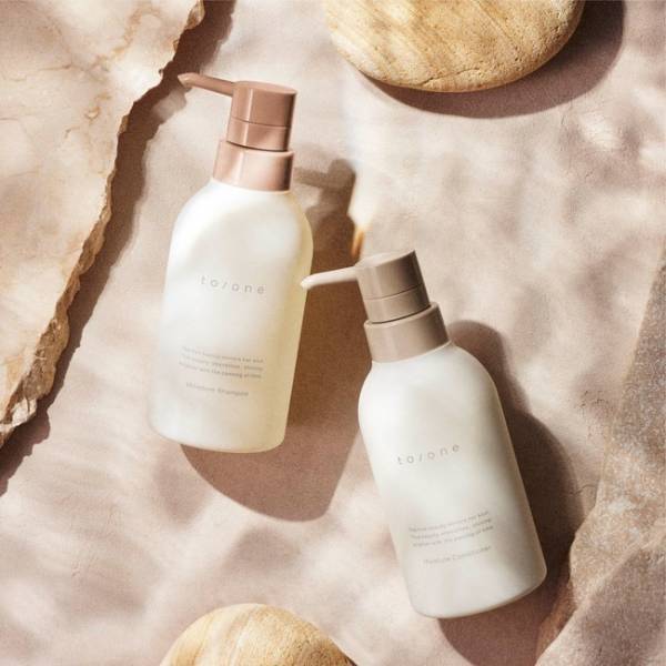「to／one」初！頭皮の&amp;quot;美肌菌&amp;quot;を整え髪の芯まで潤いで満たすヘアケアライン発売