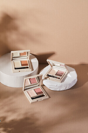 星玲奈が提案する“まだ知らない自分”。「lea by R.」アイパレットに新色登場