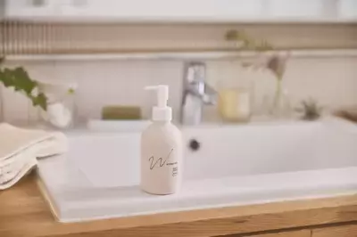 美容成分を配合！メイクも落とす洗顔料 「ダブルウォッシュミルク」先行予約受付開始