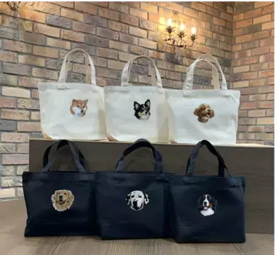 愛犬家必見！ワンちゃんのリアルな表情が 刺繍されたバッグで人気のQUEENSWAYが オーガニックコットンTシャツを発売