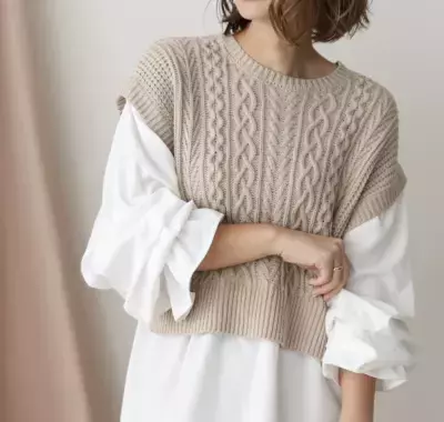 内田理央も大絶賛！羽織るだけで「お洒落さん」になれるサイドスリットビッグロングコート