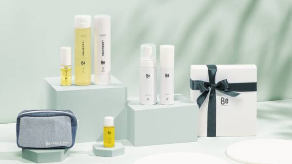 Be×YAMASAWA PRESSコラボ！アップサイクルデニムポーチつきXmasコフレ