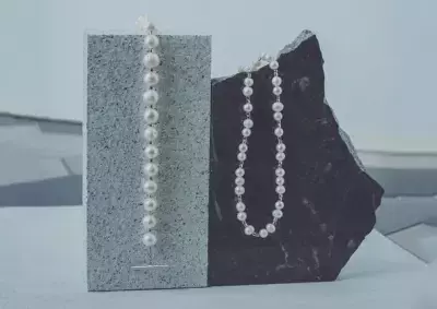 ジェンダーレスな シルバーアクセサリーブランド「whoseA(フーシー)」JR西日本ファッショングッズより9/1(金)発売