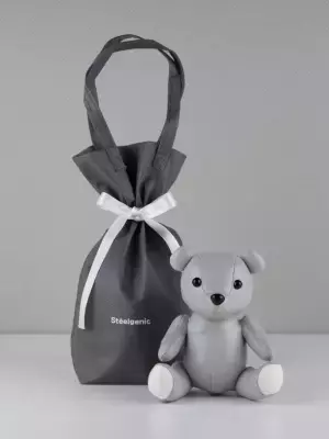 ユニセックスジュエリーブランド「Steelgenic」 ホリデーシーズン期間中にオンラインストア限定イベントを開催！