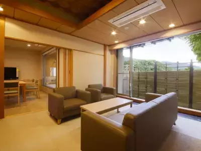 大阪「伏尾温泉 不死王閣」が屋外ガーデンプールを 7月15日(土)から9月3日(日)まで期間限定オープン！