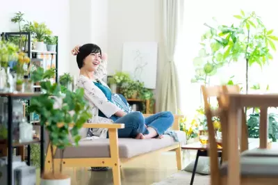 新しい家具で心新たに新生活スタート！人気の「ソファ・椅子」＆シーン別おすすめ「テーブル」6選