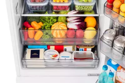 小柄な方でも背伸びいらずで最上段の奥まで手が届く！背の低い冷凍冷蔵庫「ハイセンスジャパン HR-G260HW」2024年1月上旬発売