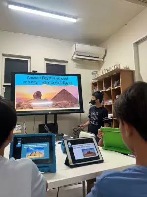 小中学生向け・英語でのプレゼンテーションスキルを上達させる 新コース「プレゼンwithマイクラ」を10月2日に開始