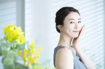 「クレンジングをしながらのマッサージ」は肌に悪影響!? スキンケアの落とし穴